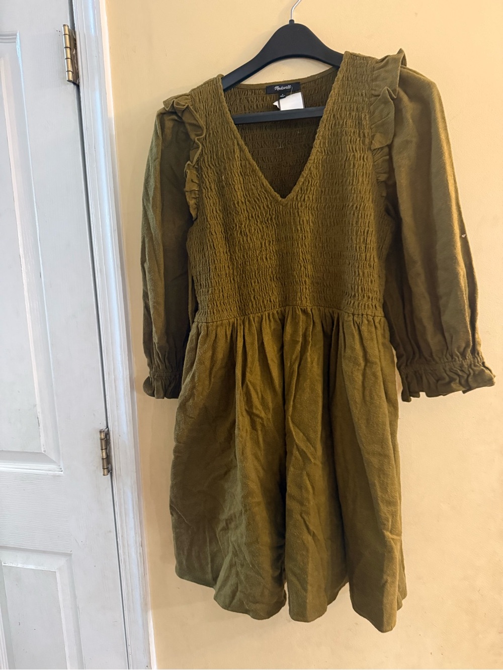 Madewell Flannel Lucie V-Neck Smocked Mini Dress in Weathered Olive, small